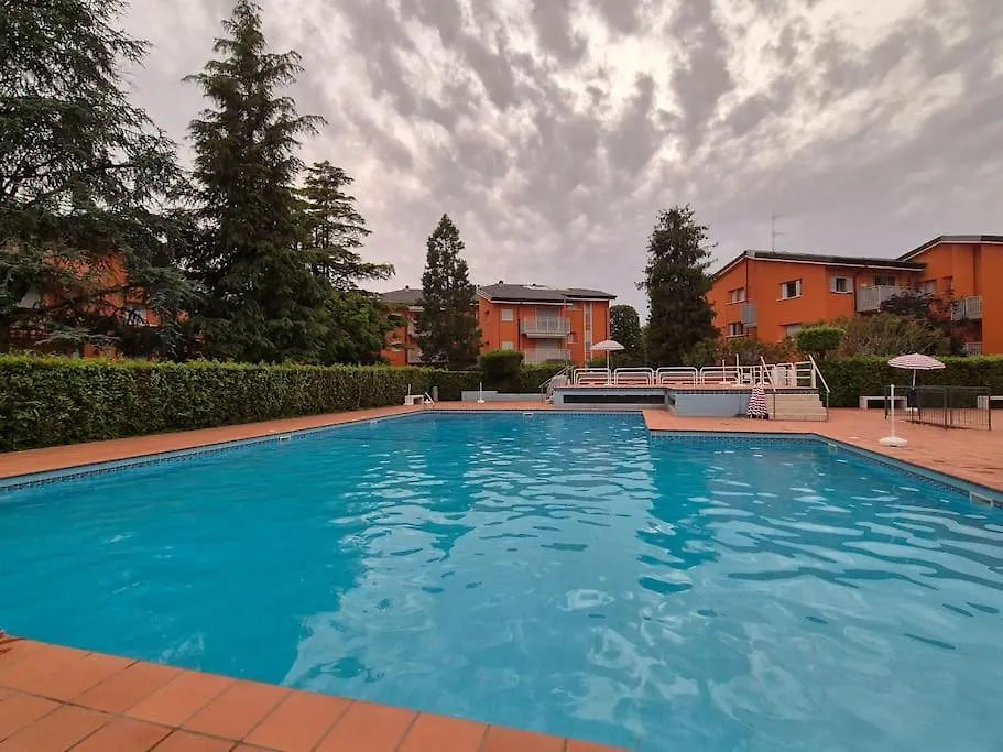 Lake Garda Relax Peschiera del Garda 0*,  Włochy